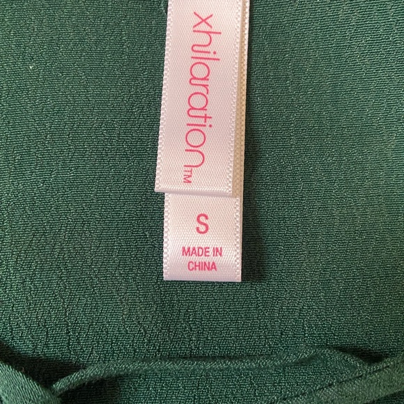 Xhilaration - Women's Green V-Neck Long Sleeve and Tie Dress (NWT) - Picture 7 of 7